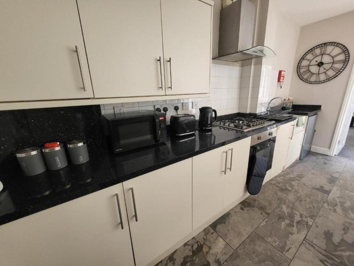 Birmingham Blissful Apartment With 2 Bedrooms Extérieur photo